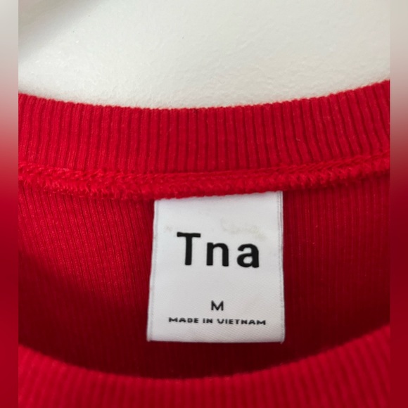 TNA RED TOP - Picture 2 of 2